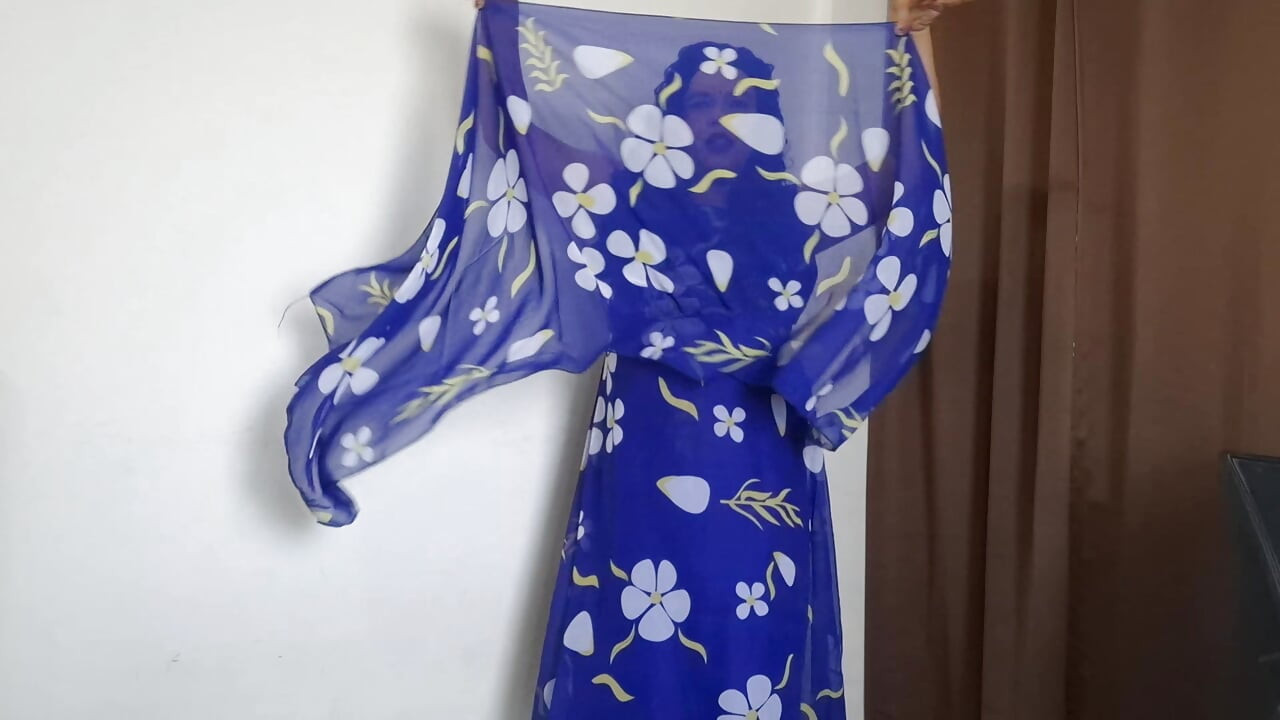 Wifey Spit-roasted Hotwife Indiansissychubby