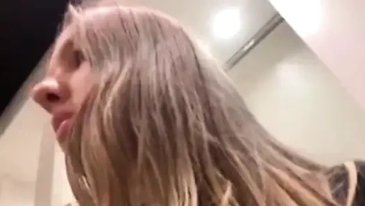 Extreme masturbate inside down in public. Jucielussie