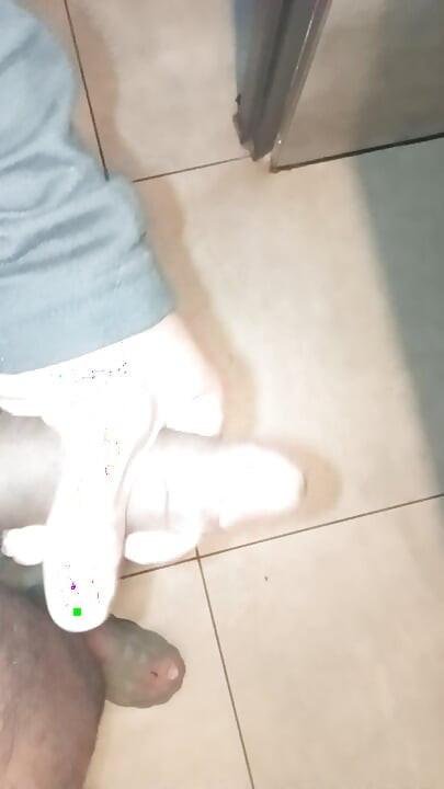 Jerkoff after piss