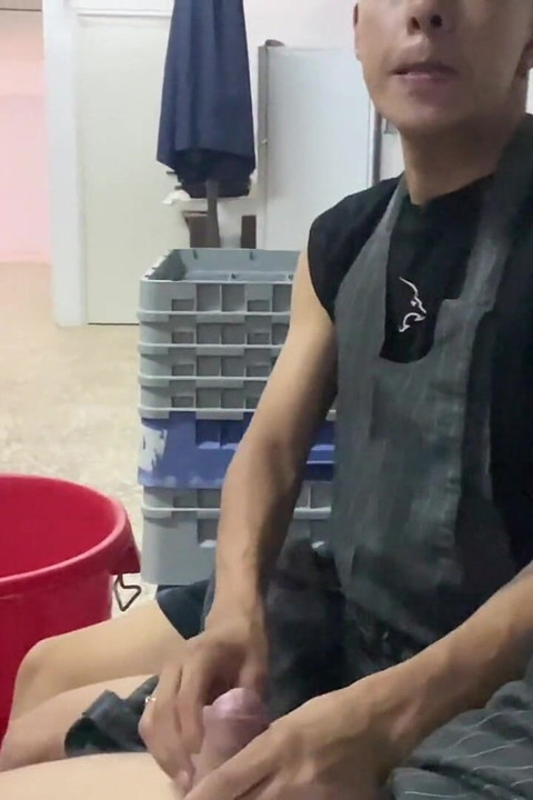 Agf:: Moj partner i ja znamo kako maksimalno iskoristiti pauze na poslu... Hoće li nas uhvatiti?