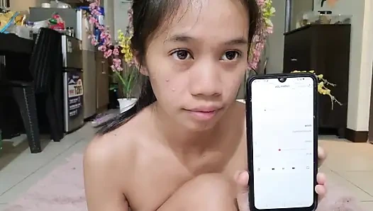 Yoga dengan vibrator di dalam