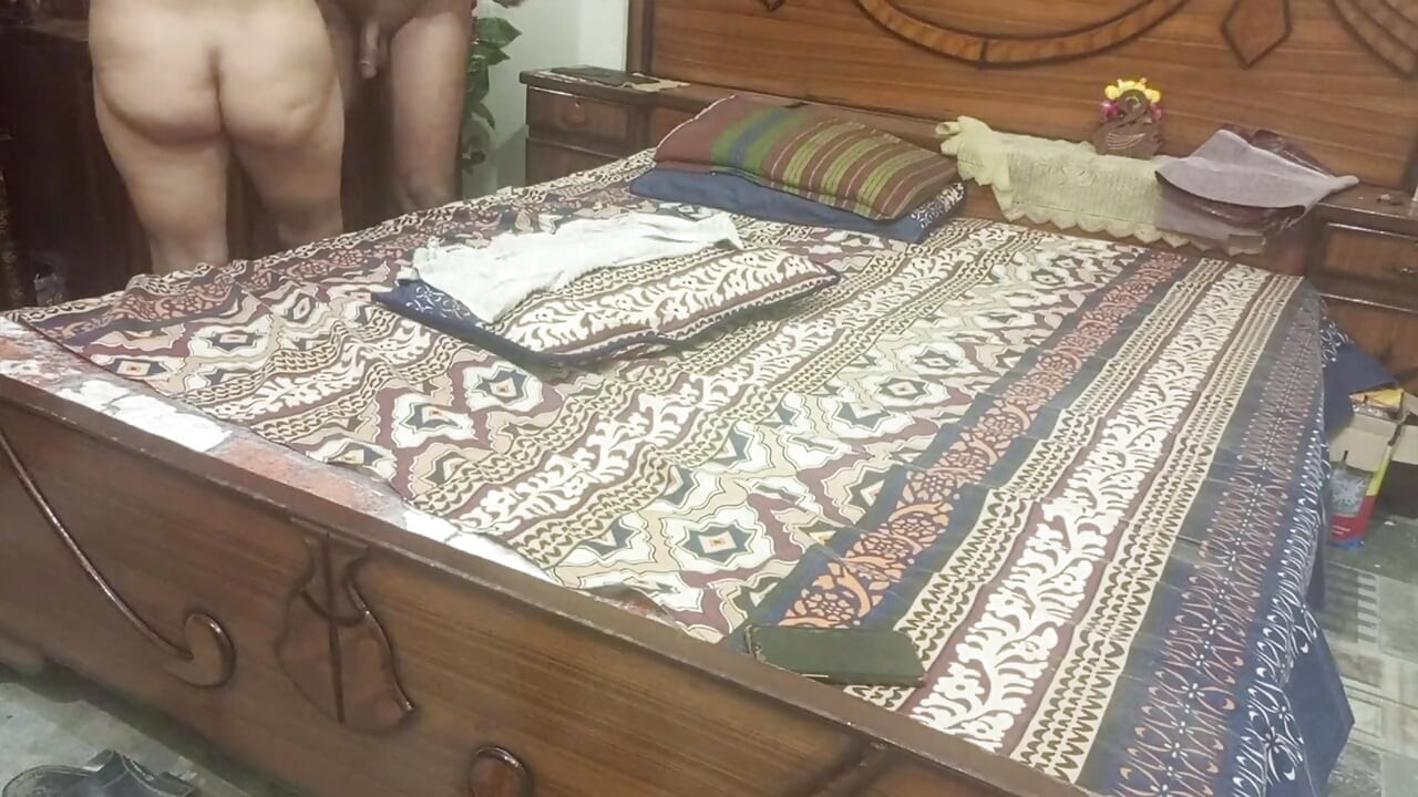 Moja przyrodnia siostra jebanie i sperma w cipce Indyjska piękna przyrodnia siostra Desi Indian