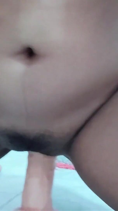 jaab paati gaya bahaar taab bhabhi ne daali baadi dildo apni chut ki andaar desi xxx | Clip 2