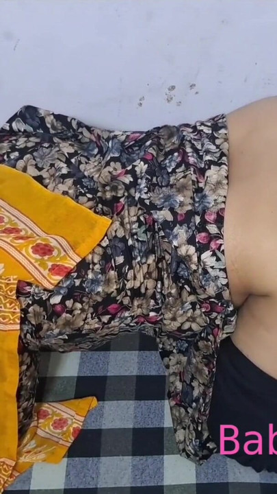 Desi Bhabi in Black Suit Blowjob Then Fuck | Clip 1