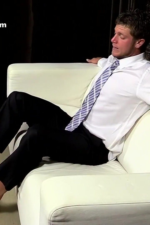 Powers' Big Sexy Feet Worshiped by Dev