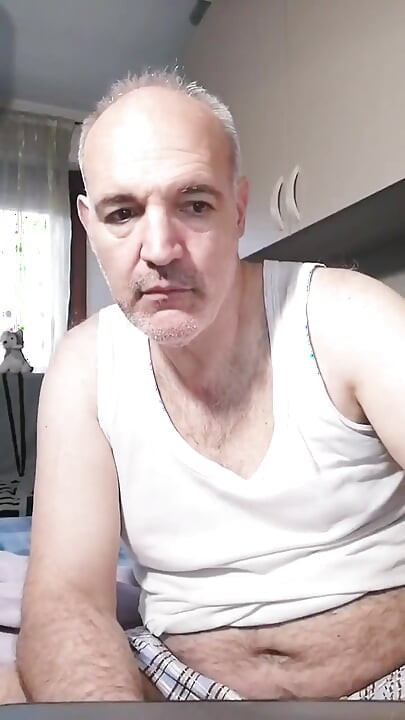 Porn Show sâmbătă, 23 mai
