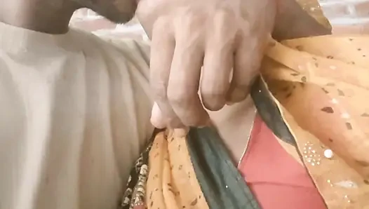 Riya desi kız arkadaş seks videosu ve Hintli pornhub desi