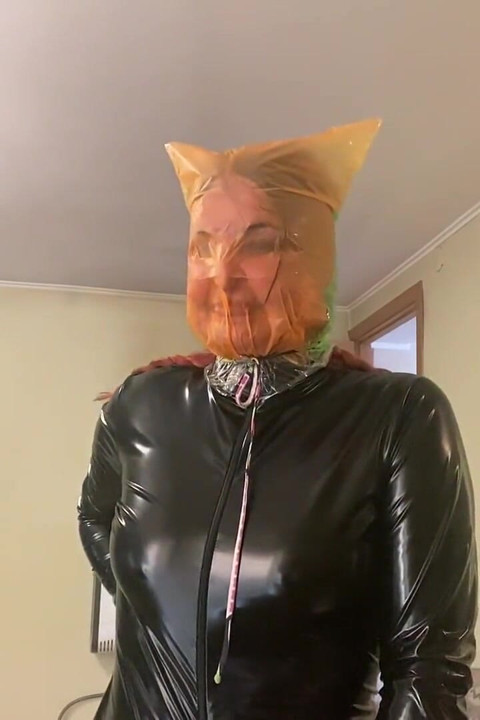 Colored Plastic Bags Breathplay in Latex