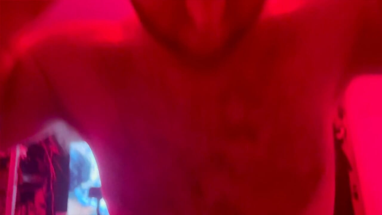 Red Makes Us Horny