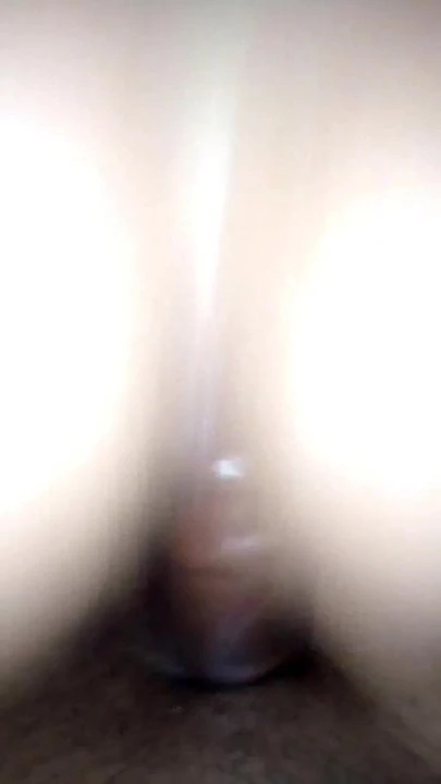 Novinha sentando no pal