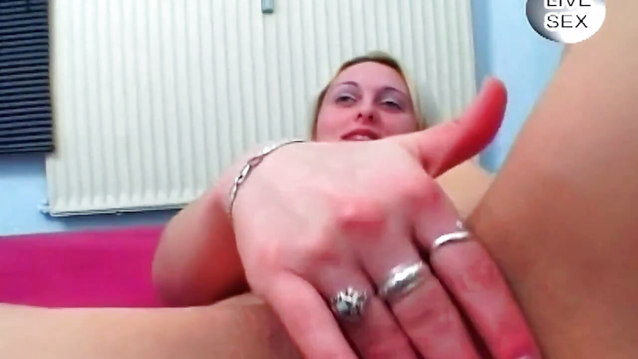 Busty Blonde Gives Sloppy Blowjob with Drool