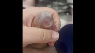 Grosse grosse éjaculation crémeuse, jeu de sperme