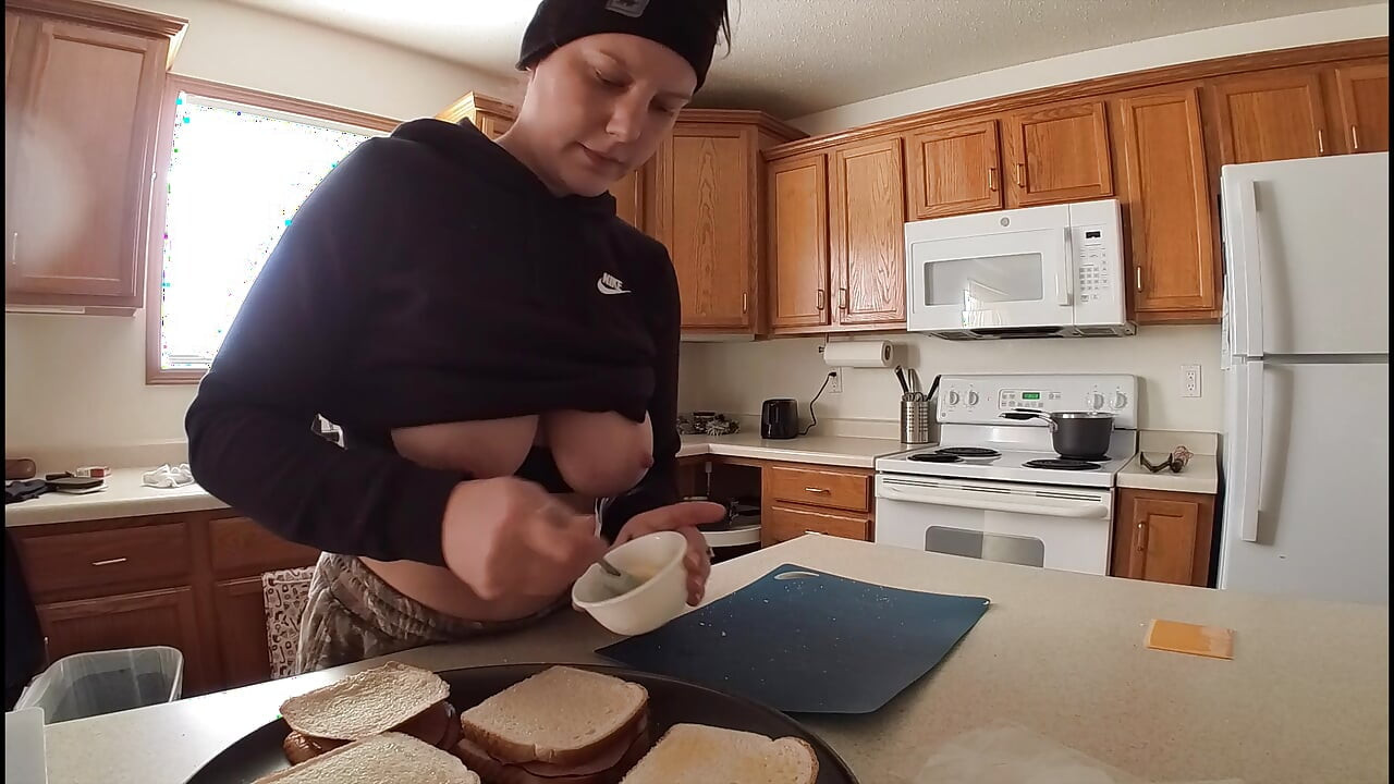 Housewife Makes Lunch then Fucked to Orgasm