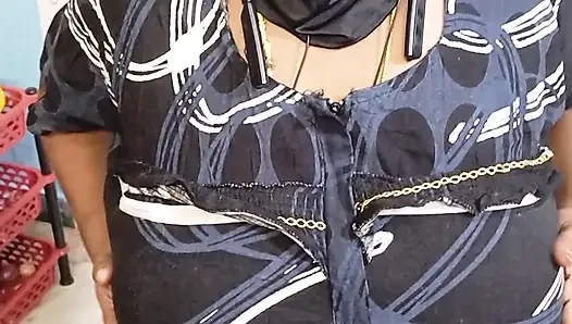 Milky Big Boobs Indian Desi Aunty