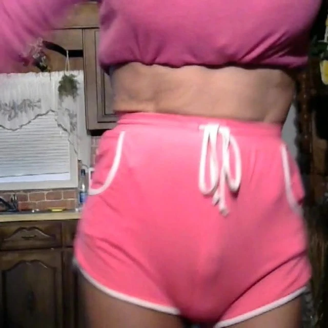 Pink, Plugged,and Prancing for you!