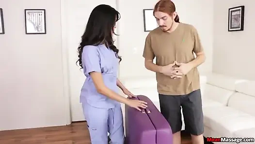 Sophia leone: en iyi orgazm doom