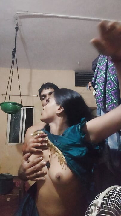 Deshi bhabhi ki chudai video hindi me