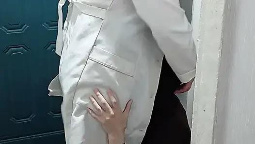 A MILF Lesbian Doctor Cums in a Patient's Mouth
