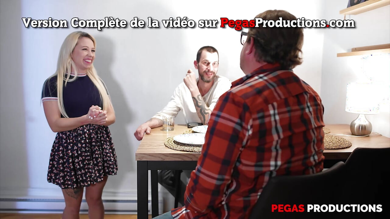 Pegas Productions - Freya Farkhov Ditangkap Dalam Semua Lubang