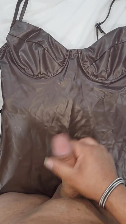 Cum in a latex dress