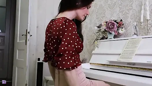 Piano Pedal Pumping in Sheer Nylons - Footplay, Heels and Slow Teasing
