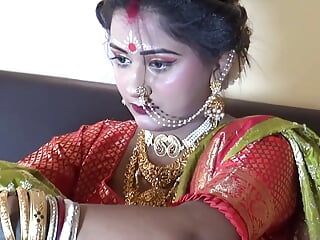 Indyjska młoda 18-letnia żona poślubna noc po raz pierwszy seks