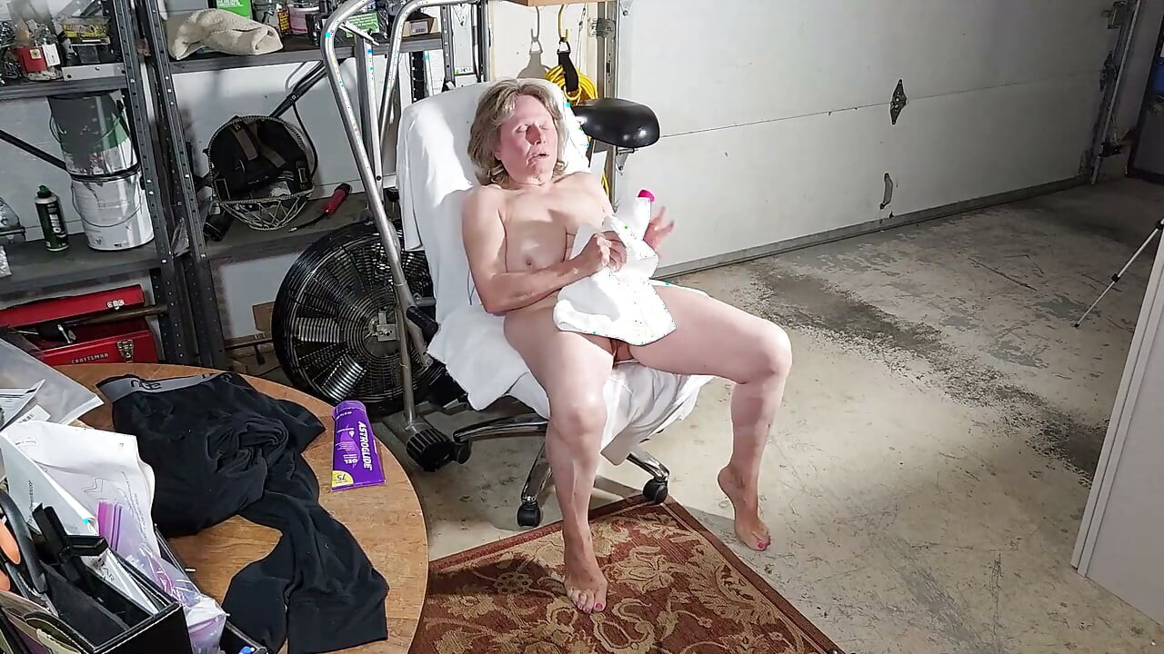 Leg-shaking Multiple Orgasms