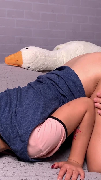 Thrilling moment from "we got horny from the erotic scene in the movie"