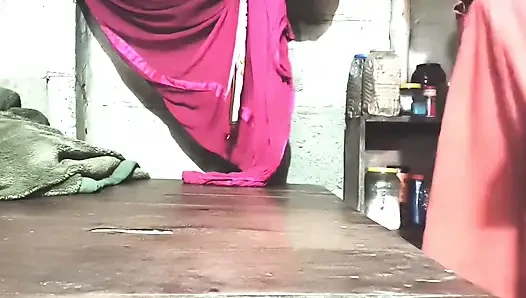 Desi Bhabhi Ki Chudai Bölüm1