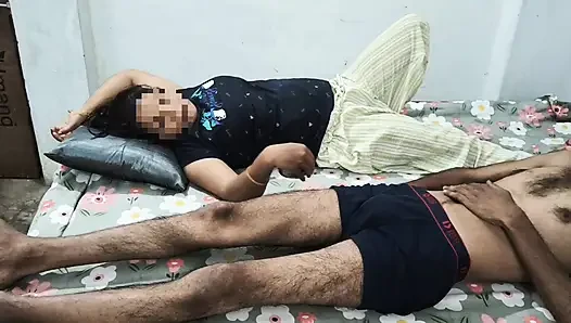 Girlfriend Gave Hot Handjob in 69 Position