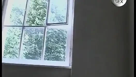 Di Balik Pintu Jerman Kacau Dengan Rajin - Film Lengkap