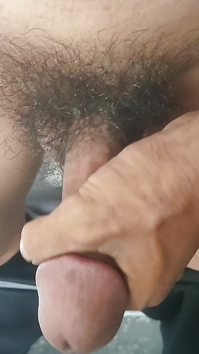 Muscular cock crot cum