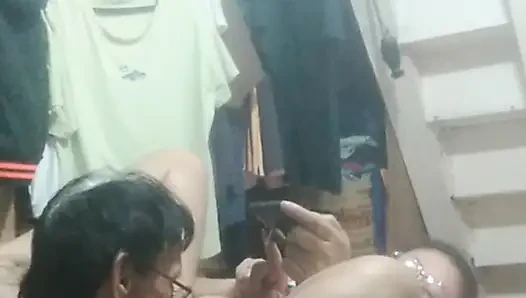 Kami bercinta beberapa kali dengan pantat