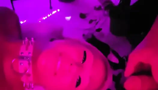 Pretty Party Smokey Kitty