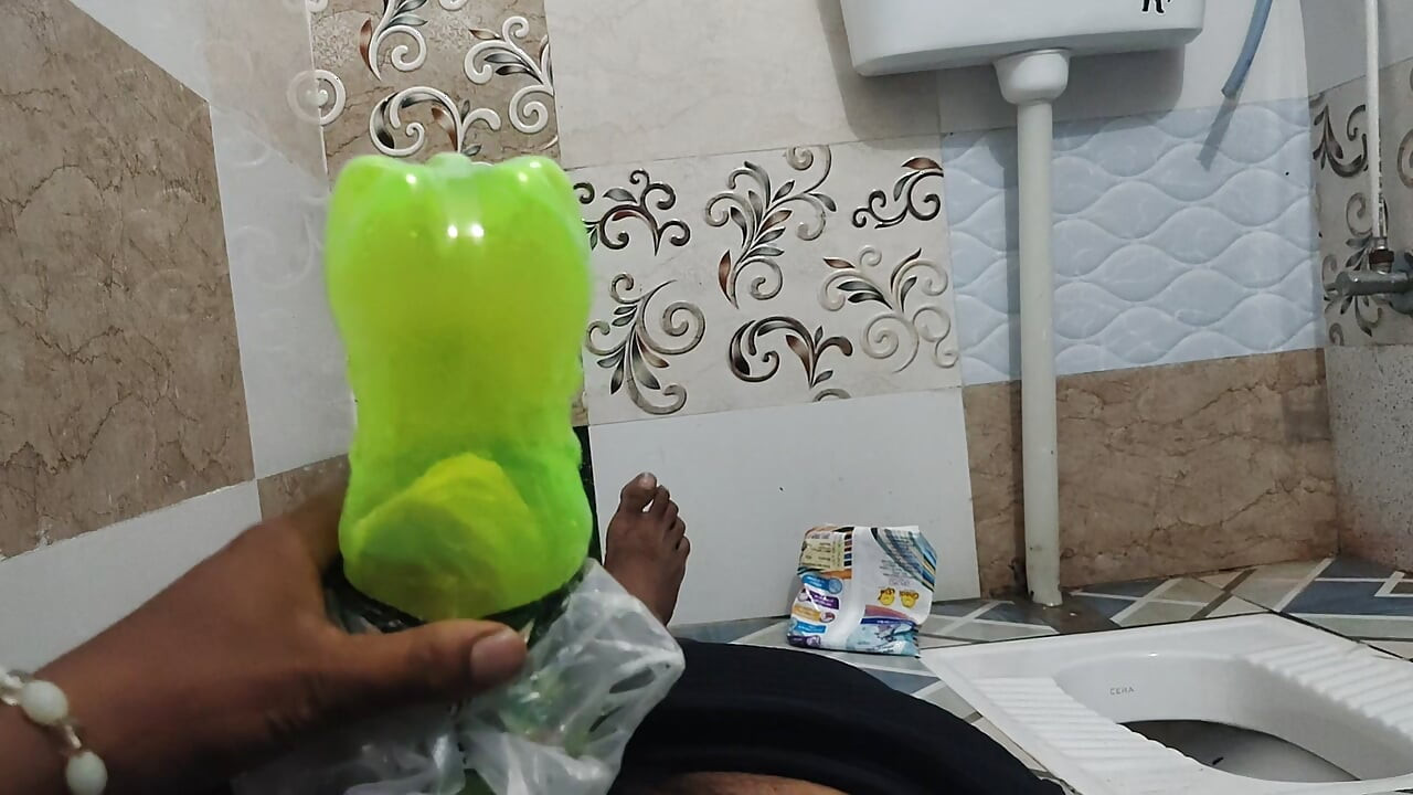 Hung stepdad seduce handjob him in bedroom  AI Notice this week now video