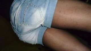 Кроссдрессер Jessykyna на фото - мини юбка, сапоги, леггинсы