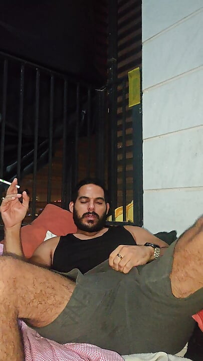 Welcome back I smoke you suck