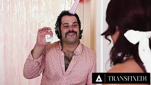 TRANSFIXED - Hot Stacked Babe Avery Lust Gets Destroyed In Closet During...