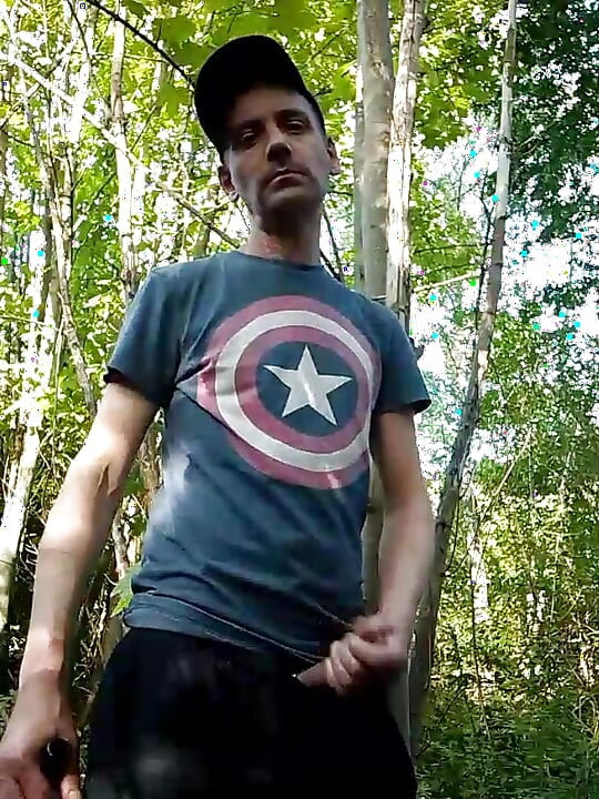 Pissing and jerking off in the park