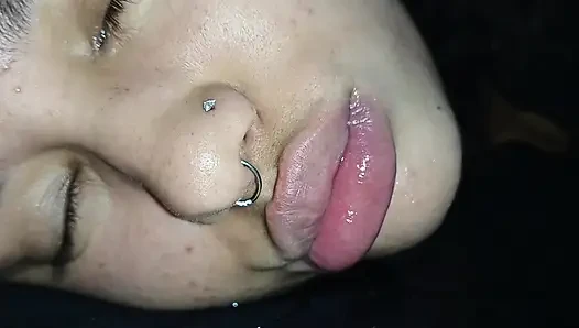 CREAMPIE IN THE MOUTH THIRSTY FOR CUM, SPURTING MILK FOR A BITCH
