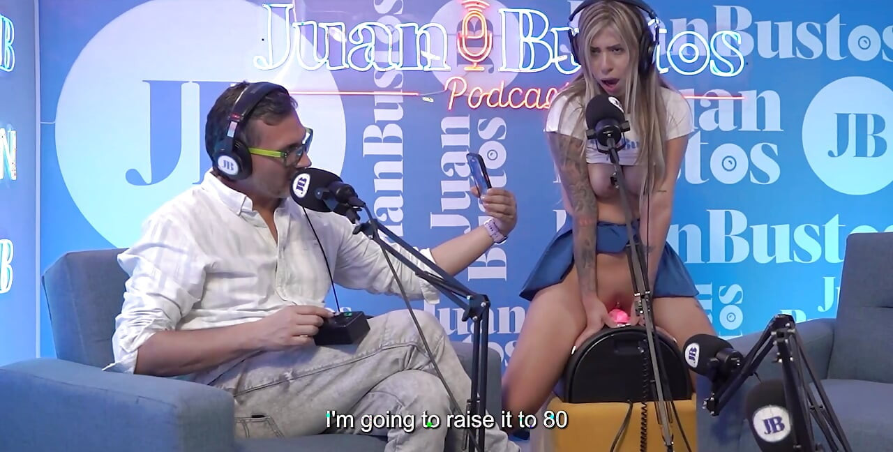 Better Than Her Toys! Mollysmith Squirts All Over the Sybian Machine on Juan Bustos Podcast