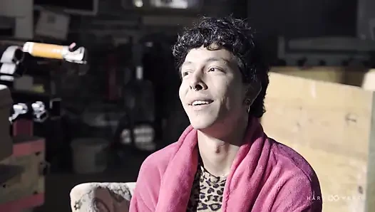 Йога-трах за кулисами