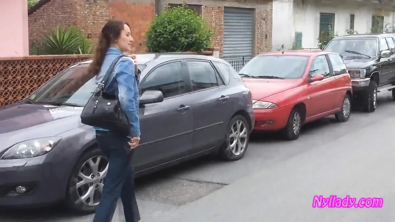 Driving and Revving in Black Pumps on Bare Foot