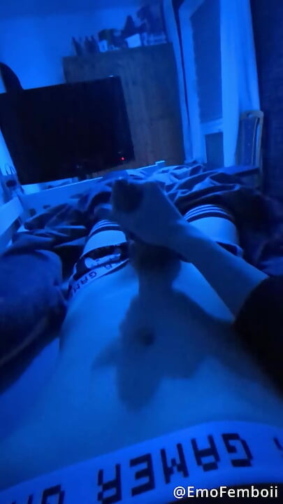 Air Mancur Cum ke Tepi