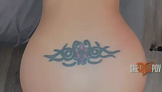 Pantat atau Uang Tunai!! Sadie rose memutuskan untuk nyepong & ngentot untuk bayar tagihan pijatnya!!