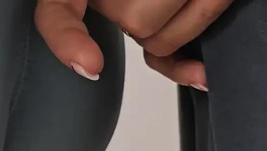 Stranger With Huge Erection Ejaculate In Subway Train On Random Girl's Tights