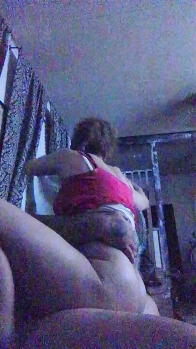 Gila menunggangi berantakan sampai dia datang terlalu banyak