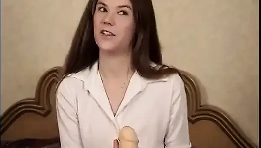 Pria tua yang lagi sange suka dientot gaya pegging sama gadis remaja rambut cokelat toket kecil