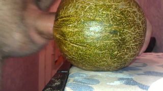 Melon Cum 02