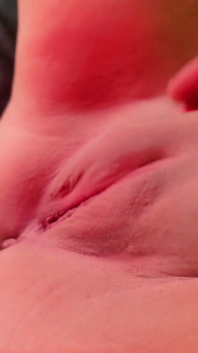 Spanking a big and fat | Clip 1